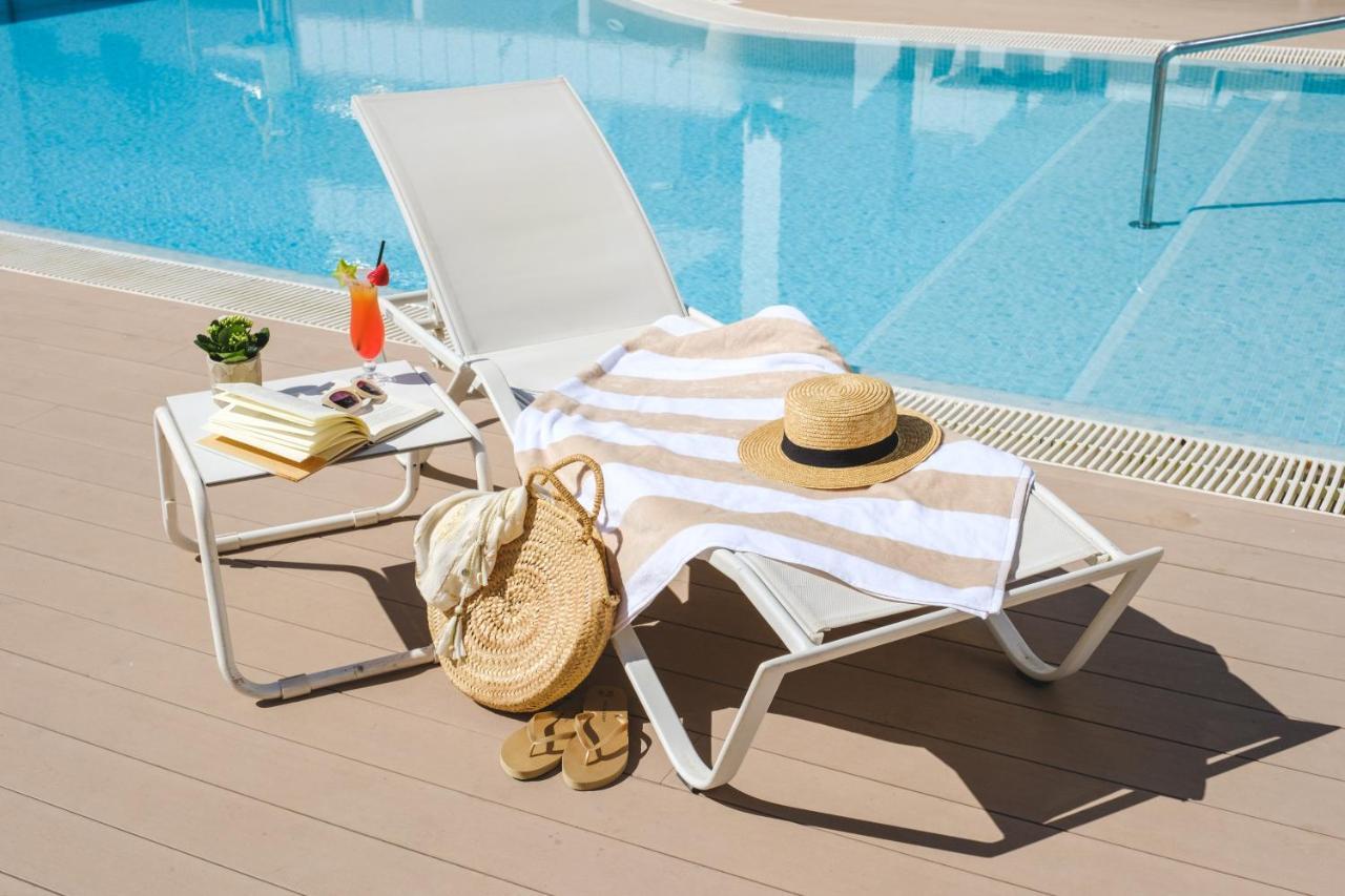 Welikehotel Triton Beach (Adults Only) Cala Ratjada  Exterior foto